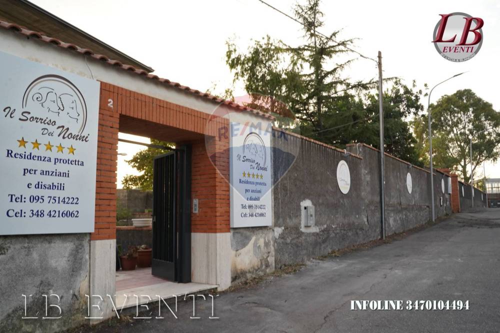negozio in vendita a Mascalucia in zona Massa Annunziata