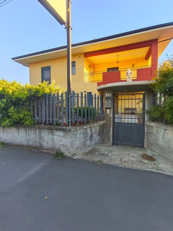 casa indipendente in vendita a Mascalucia