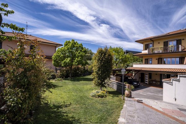 casa indipendente in vendita a Mascalucia