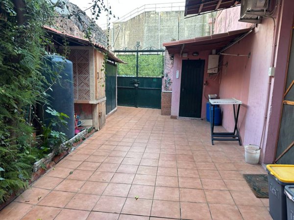 intera palazzina in vendita a Mascalucia