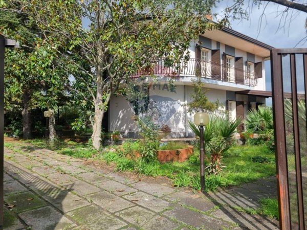 casa indipendente in vendita a Mascalucia