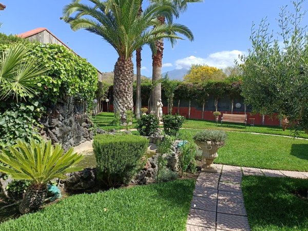 casa indipendente in vendita a Mascalucia