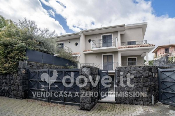 casa indipendente in vendita a Mascalucia