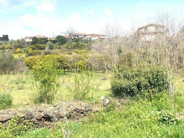 terreno edificabile in vendita a Mascalucia