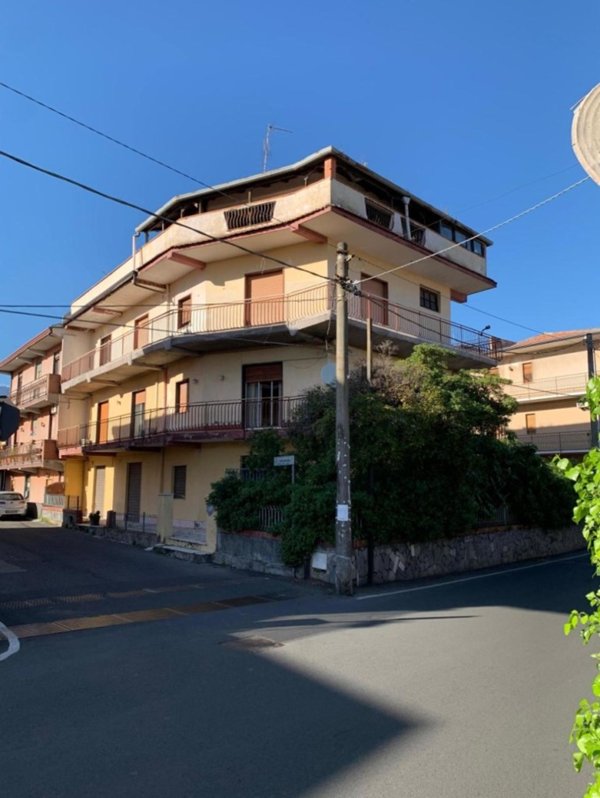 casa indipendente in vendita a Mascalucia