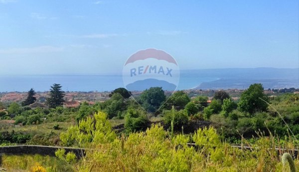terreno agricolo in vendita a Mascalucia in zona Massa Annunziata