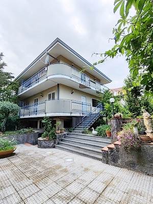 casa indipendente in vendita a Mascalucia