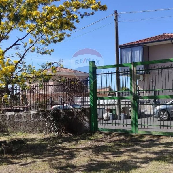 casa indipendente in vendita a Mascalucia