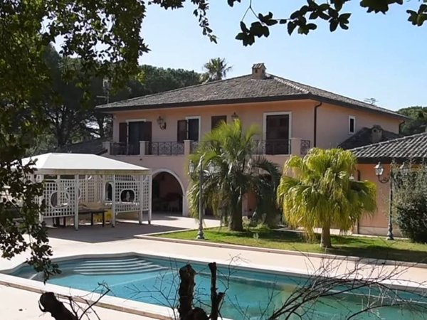 casa indipendente in vendita a Mascalucia
