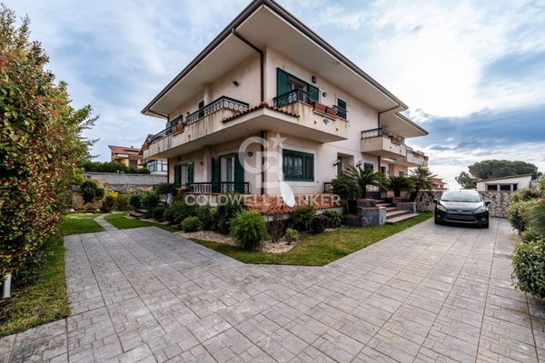 casa indipendente in vendita a Mascalucia