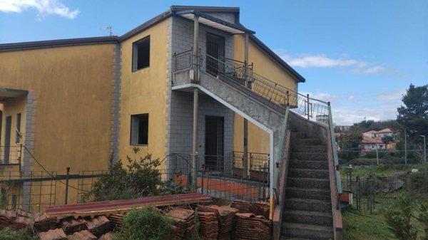 casa indipendente in vendita a Mascalucia