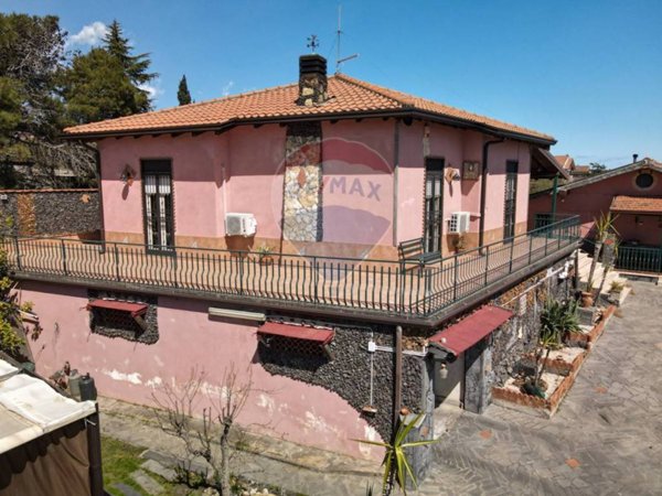 casa indipendente in vendita a Mascalucia