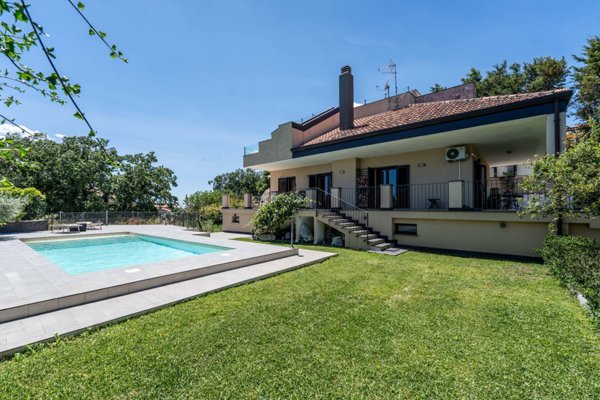 casa indipendente in vendita a Mascalucia