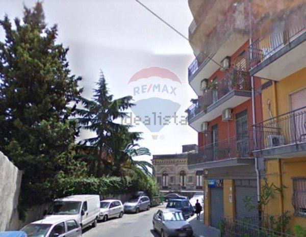 locale commerciale in vendita a Mascalucia