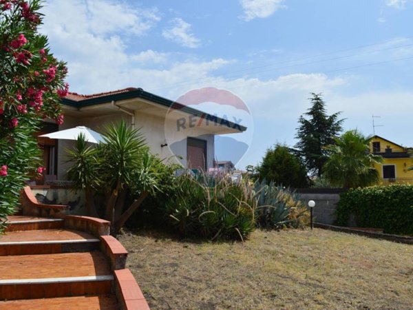 casa indipendente in vendita a Mascalucia