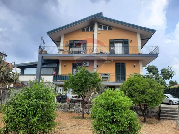 casa indipendente in vendita a Mascalucia