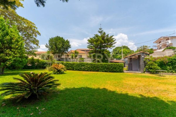 casa indipendente in vendita a Mascalucia