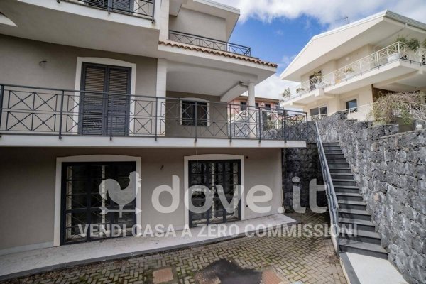casa indipendente in vendita a Mascalucia