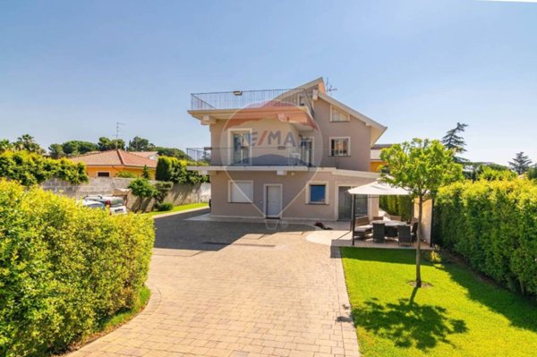 casa indipendente in vendita a Mascalucia