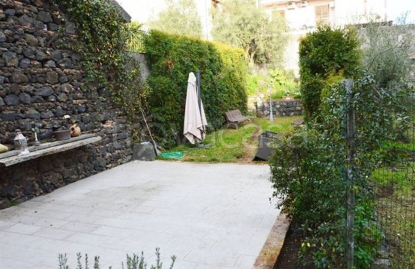 casa indipendente in vendita a Mascalucia