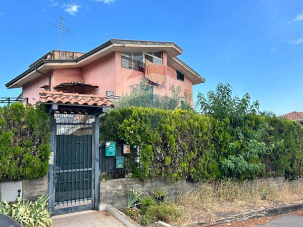casa indipendente in vendita a Mascalucia