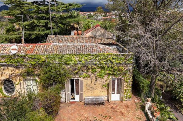 casa indipendente in vendita a Mascalucia