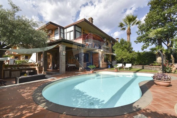 casa indipendente in vendita a Mascalucia