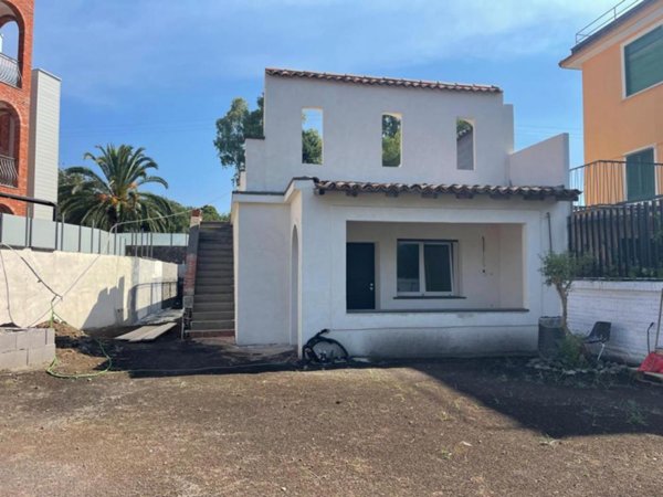 casa indipendente in vendita a Mascalucia