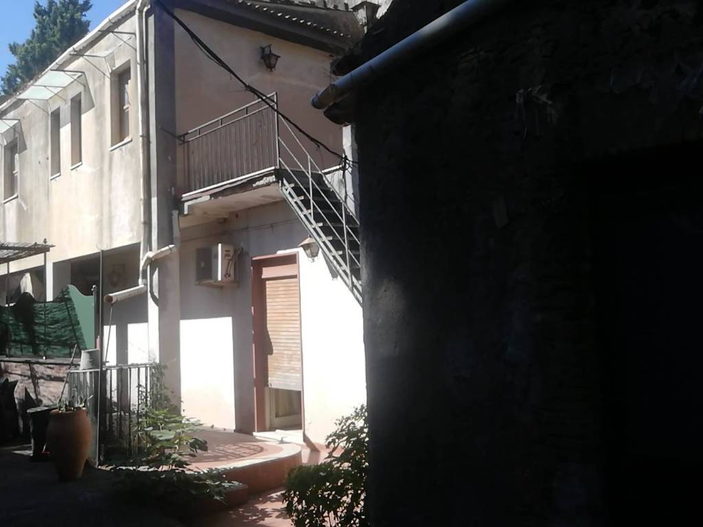 casa indipendente in vendita a Mascalucia