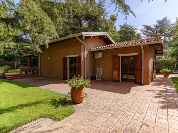 casa indipendente in vendita a Mascalucia
