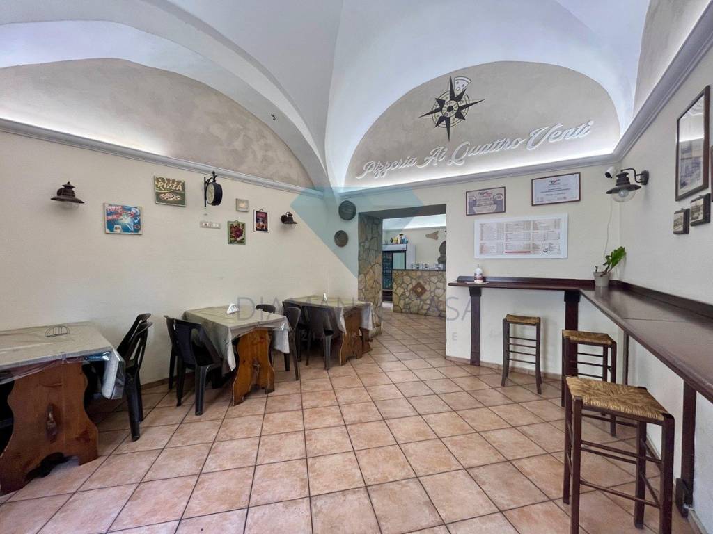 negozio in vendita a Mascalucia