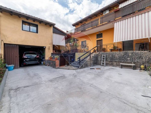 casa indipendente in vendita a Mascalucia