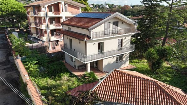 casa indipendente in vendita a Mascalucia