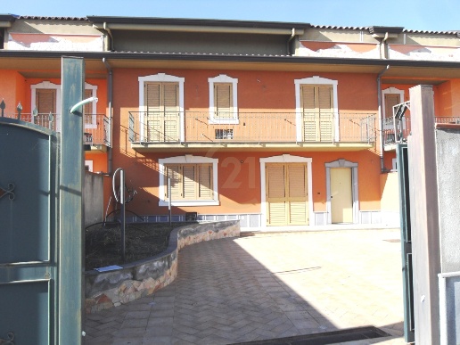 casa indipendente in vendita a Mascalucia