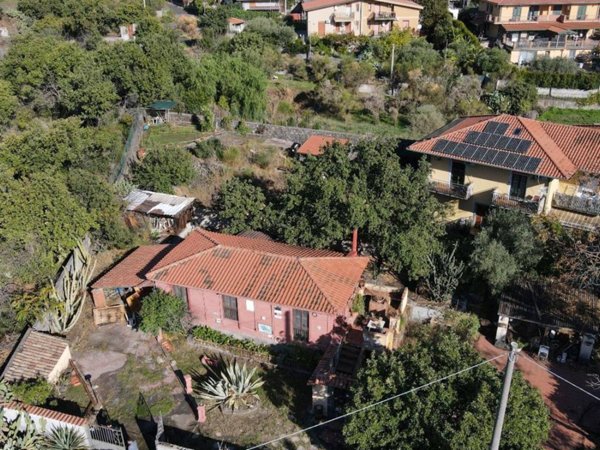 casa indipendente in vendita a Mascalucia
