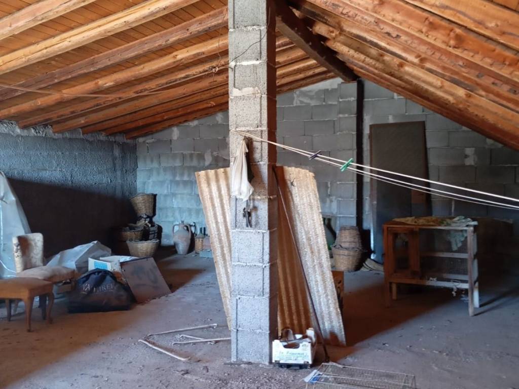 intera palazzina in vendita a Mascalucia