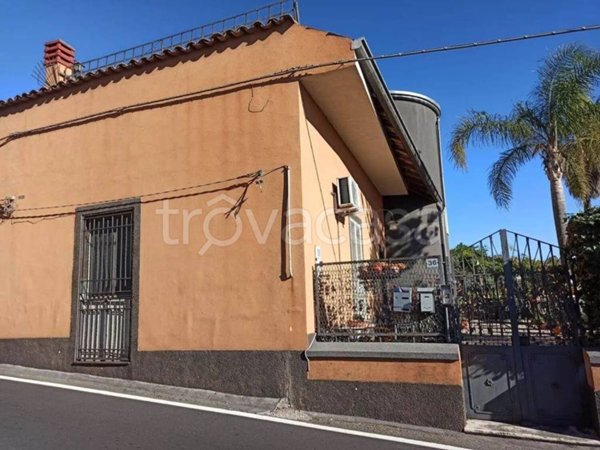 casa indipendente in vendita a Mascalucia in zona Massa Annunziata