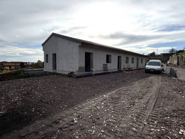 casa indipendente in vendita a Mascalucia
