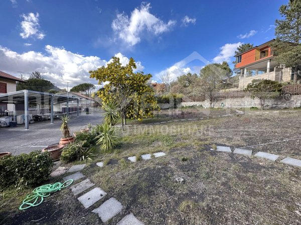 terreno edificabile in vendita a Mascalucia