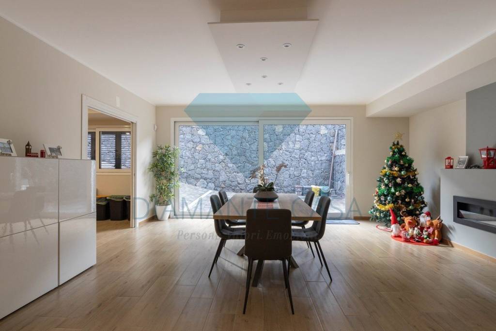 casa indipendente in vendita a Mascalucia