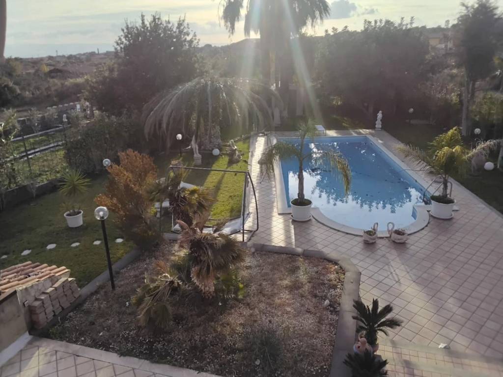 casa indipendente in vendita a Mascalucia