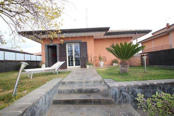 casa indipendente in vendita a Mascalucia