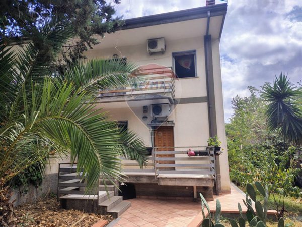 casa indipendente in vendita a Mascalucia