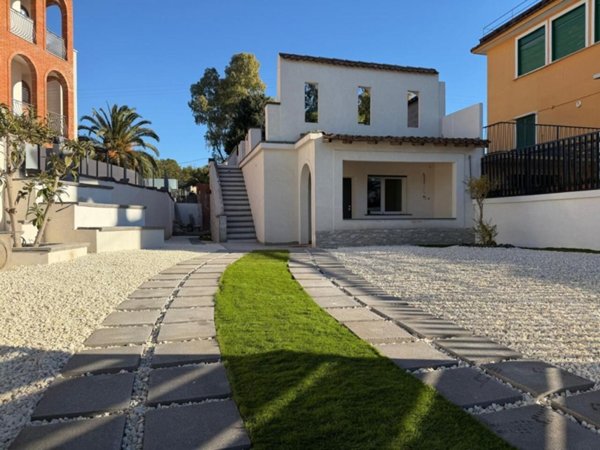 casa indipendente in vendita a Mascalucia