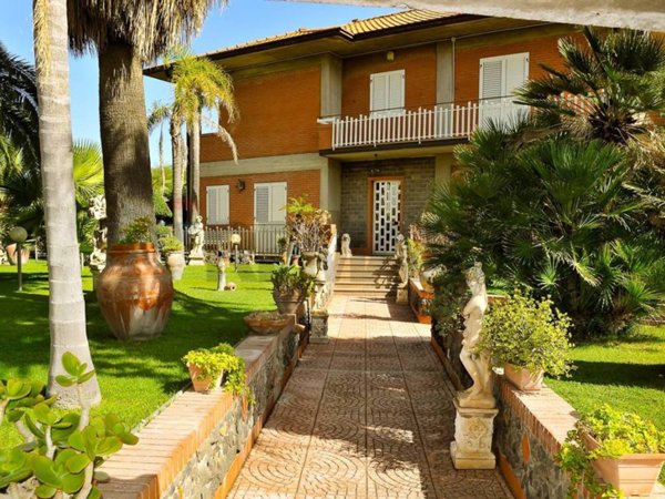 casa indipendente in vendita a Mascalucia