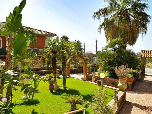 casa indipendente in vendita a Mascalucia