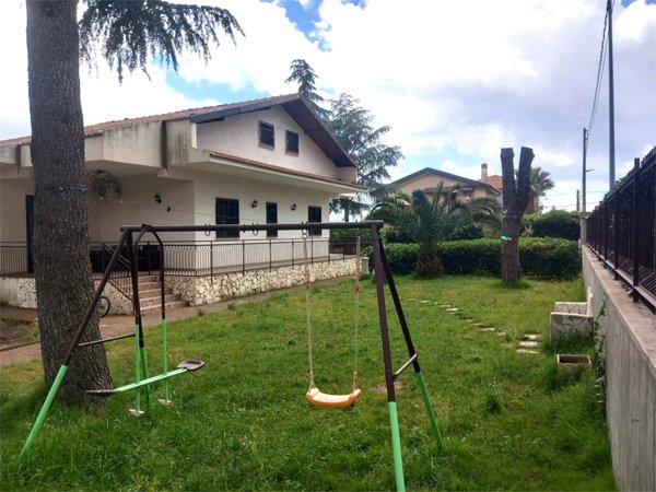 casa indipendente in vendita a Mascalucia
