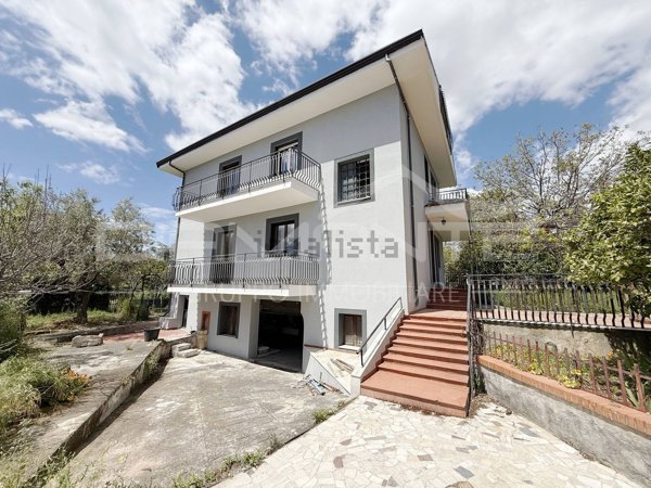casa indipendente in vendita a Mascalucia