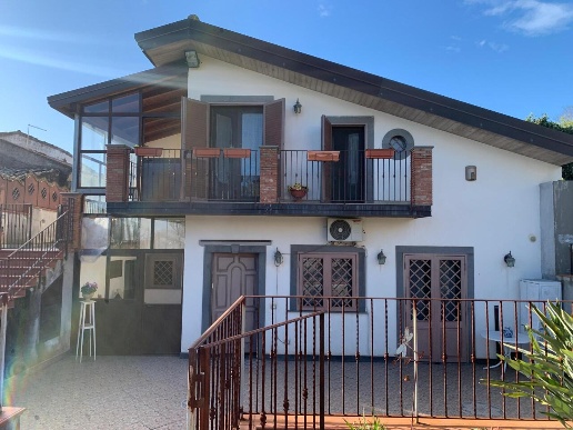 casa indipendente in vendita a Mascalucia in zona Massa Annunziata