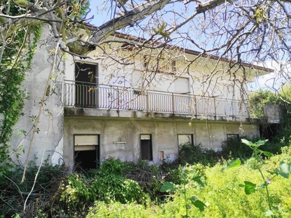 casa indipendente in vendita a Mascalucia